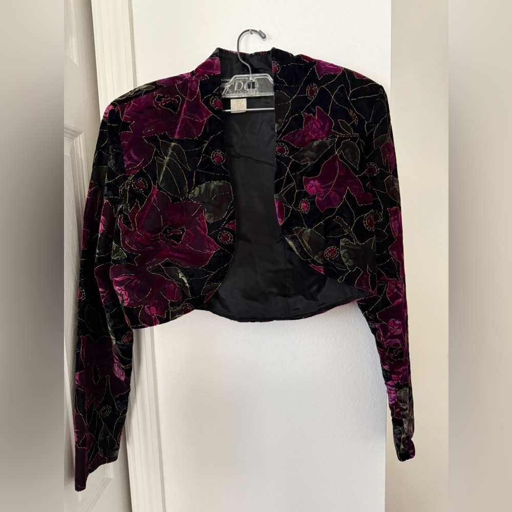Vintage Black Velvet Formal Floral Cropped Jacket